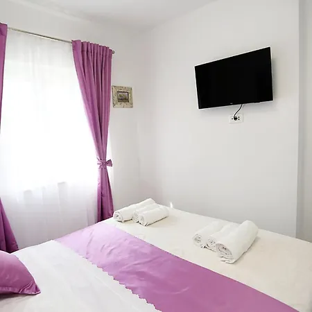 Romarin Apartment Supetar