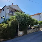 Apartment Romarin *